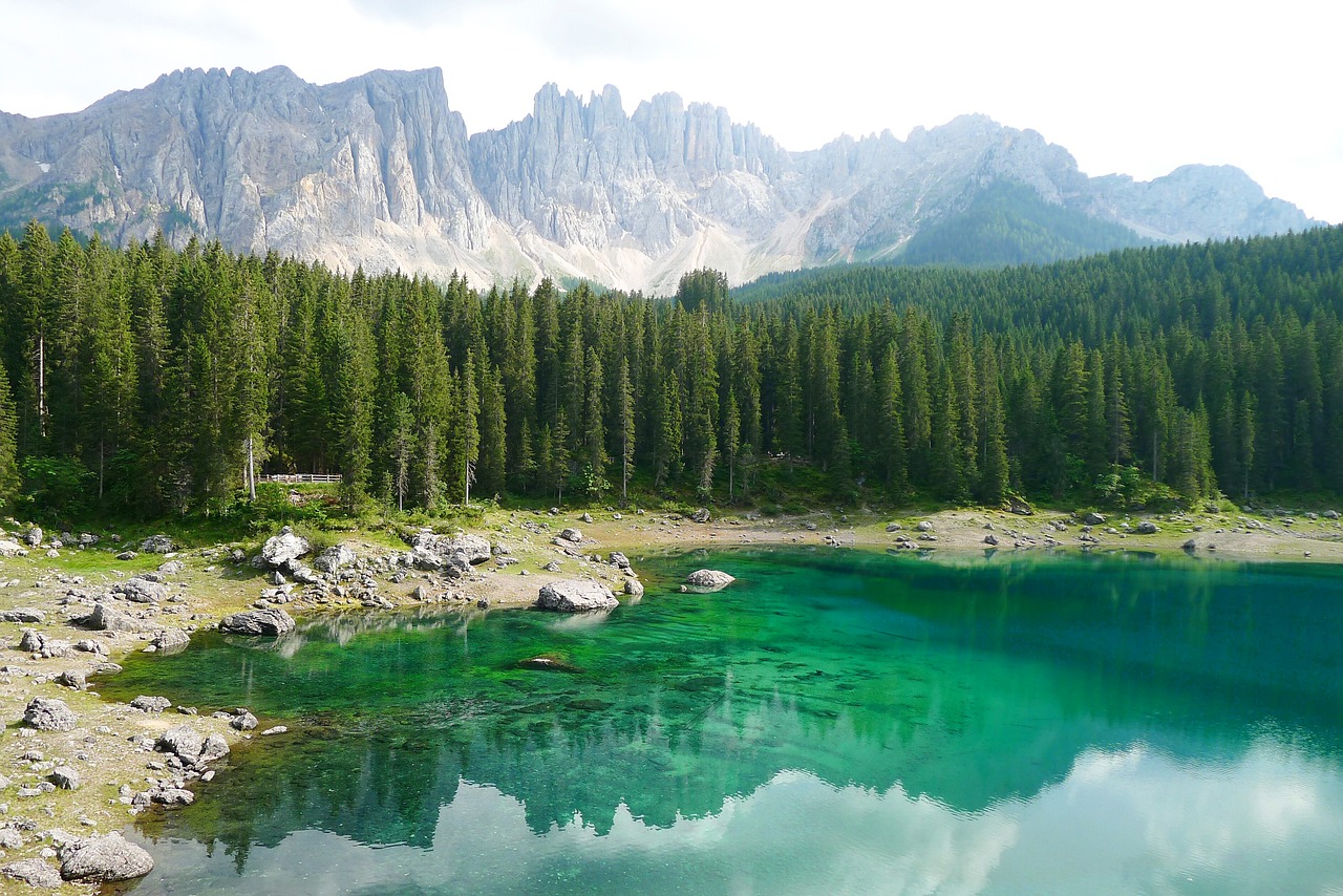 bergsee dolomites karersee free photo