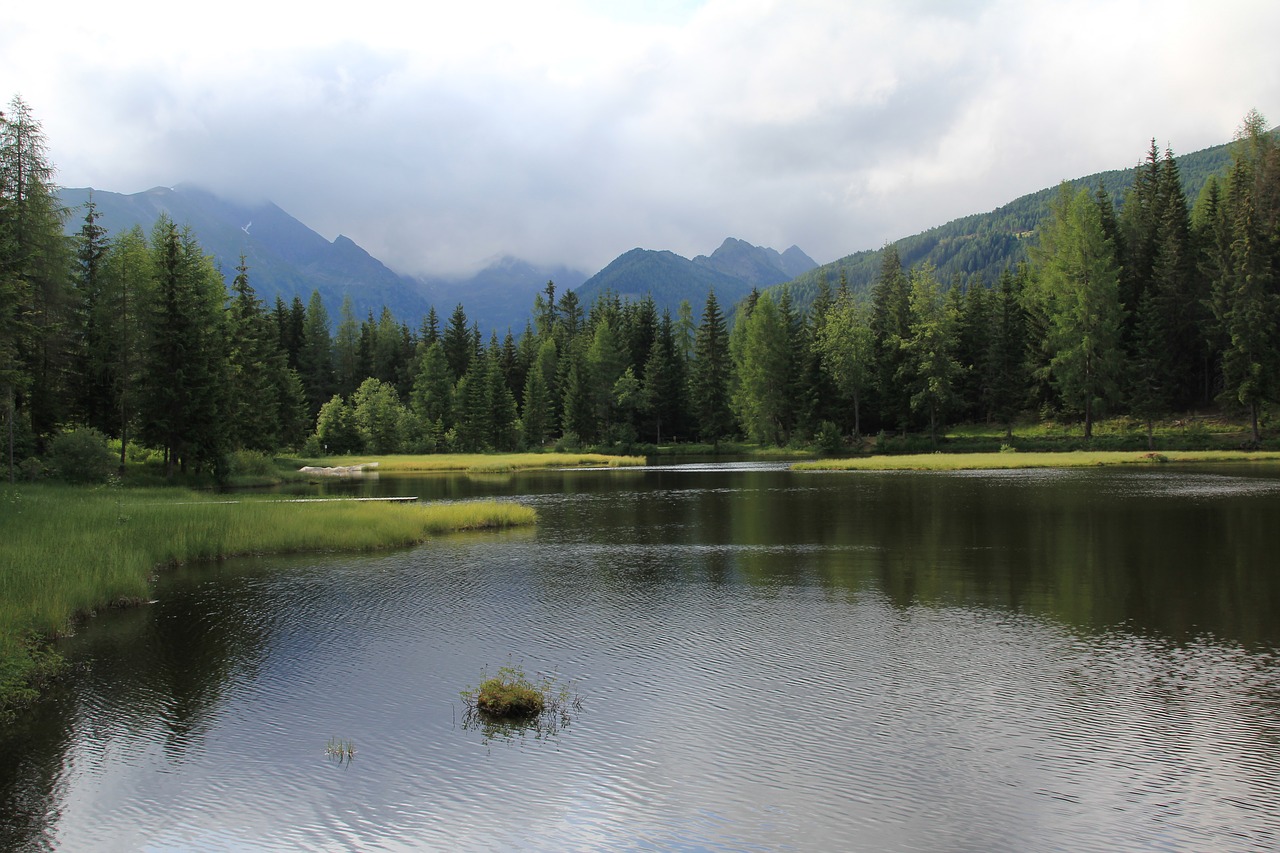 bergsee landscape nature free photo