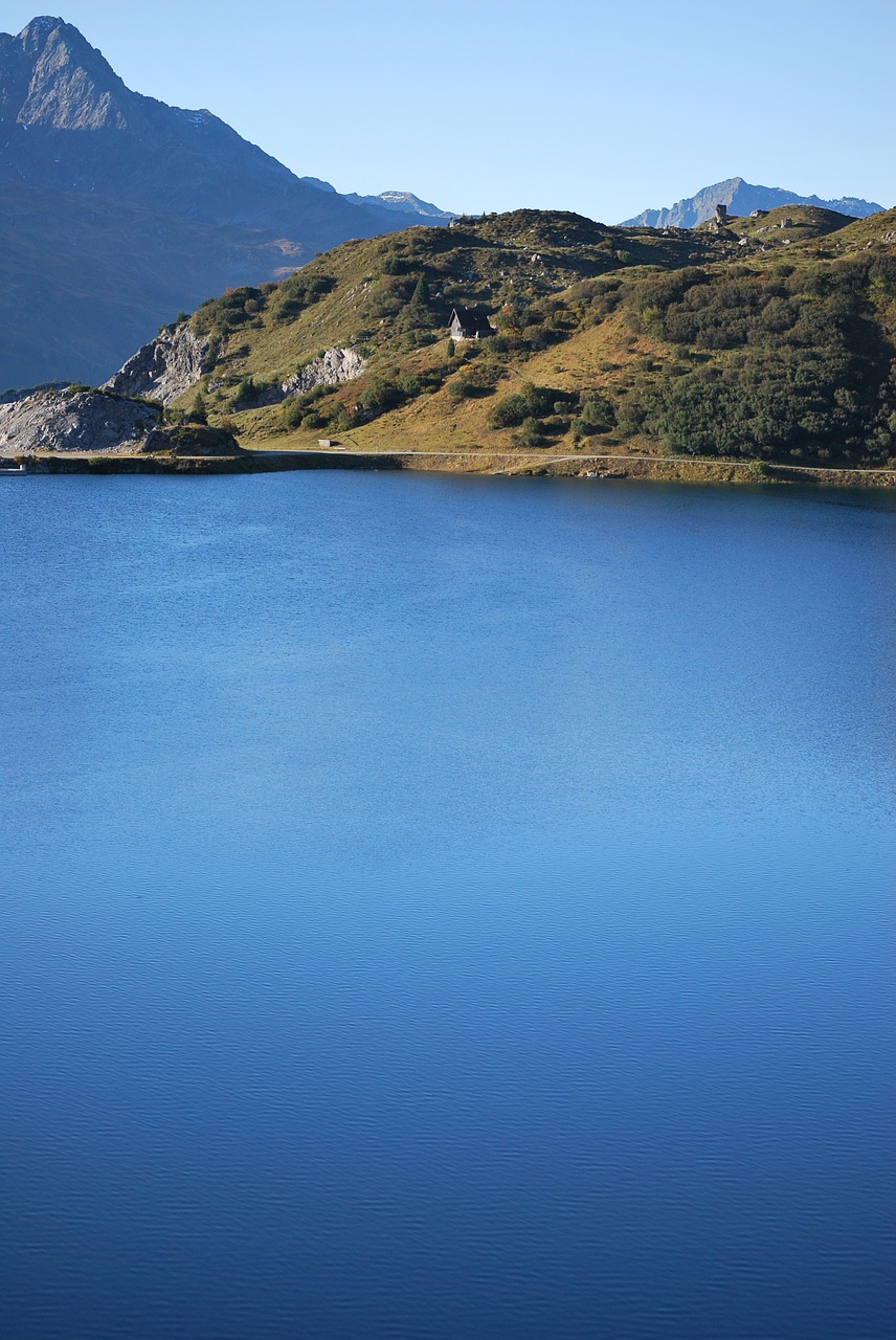 bergsee lech source mountain alpine free photo