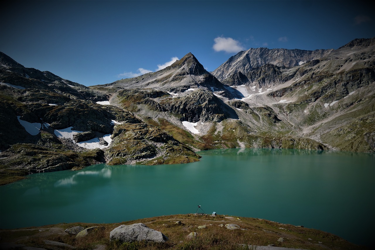 bergsee  mountains  alpine free photo