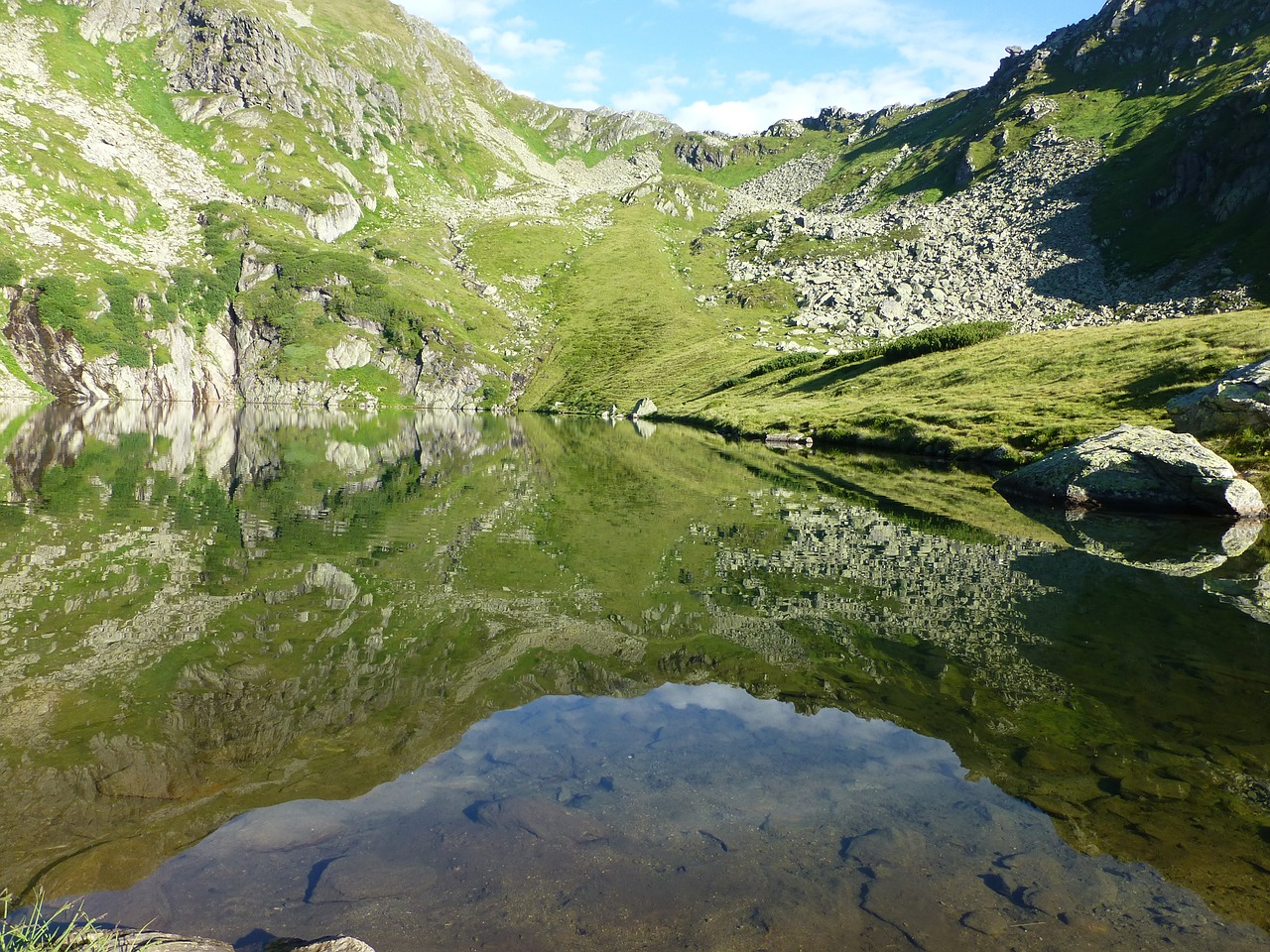 bergsee alpine lake lake free photo