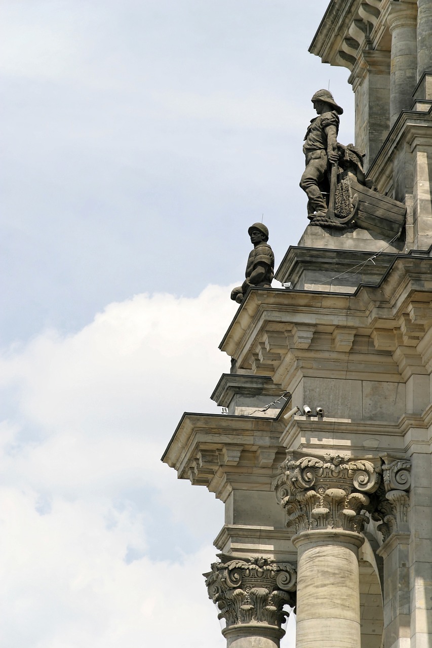 berlin reichstag architecture free photo