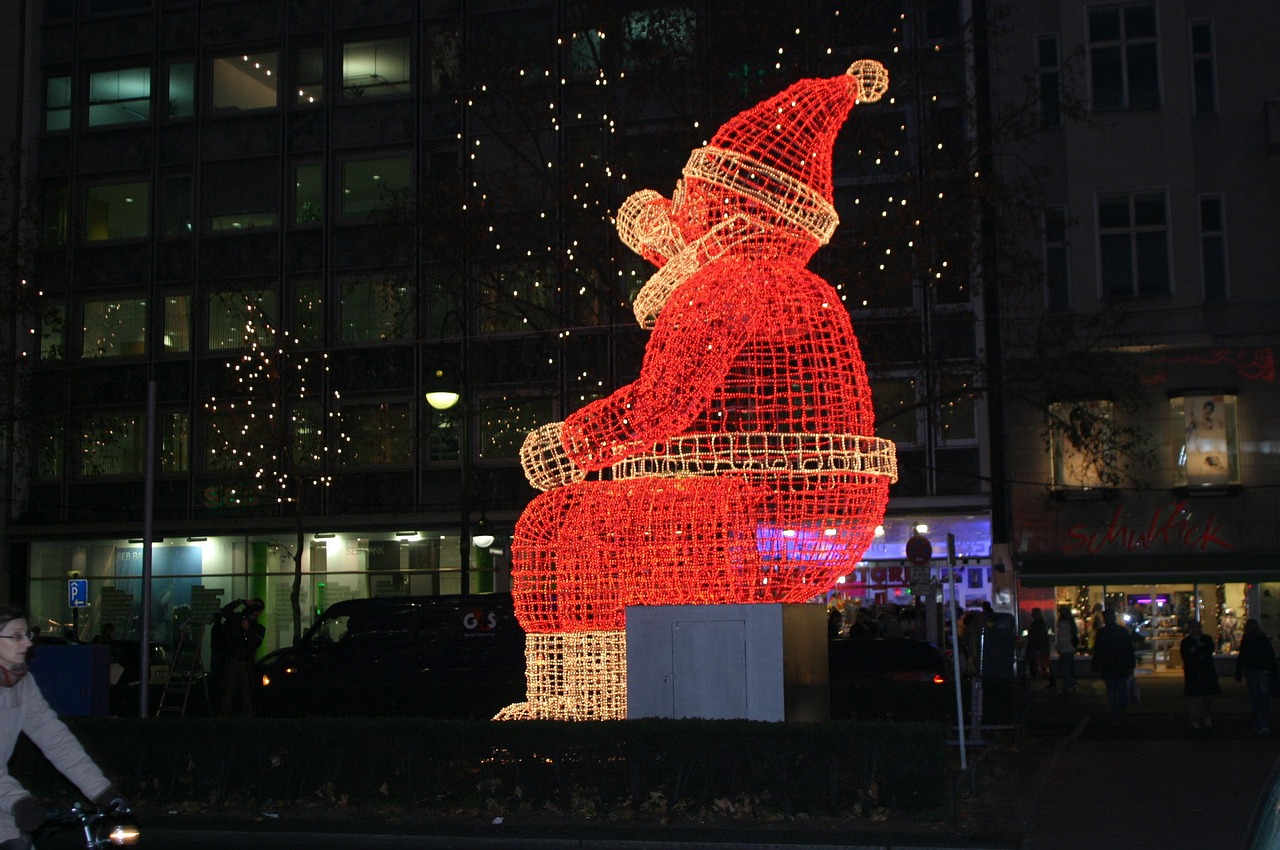 berlin christmas santa claus free photo