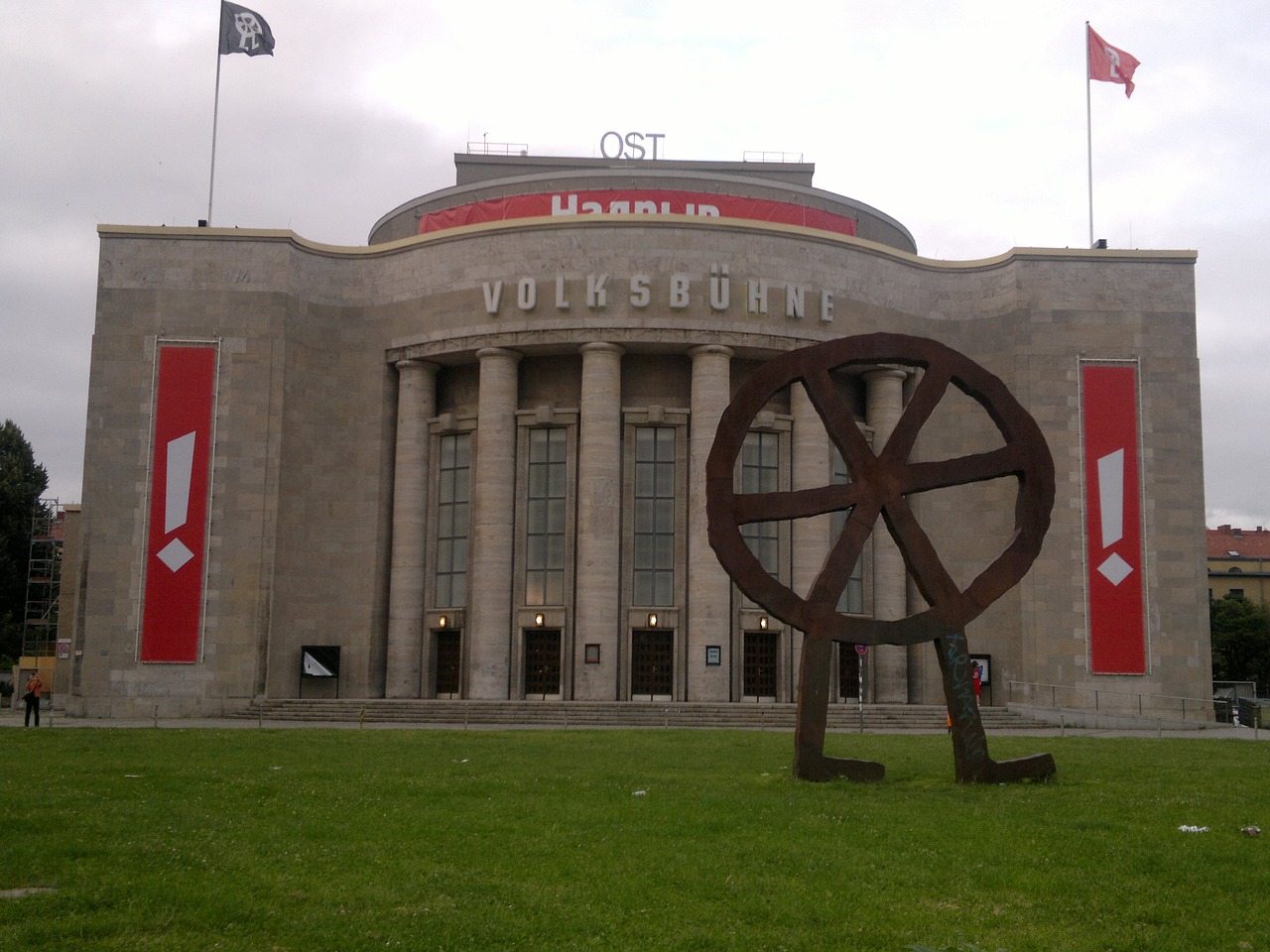 berlin theater theatre free photo