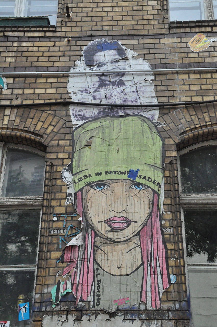 berlin street art graffiti free photo