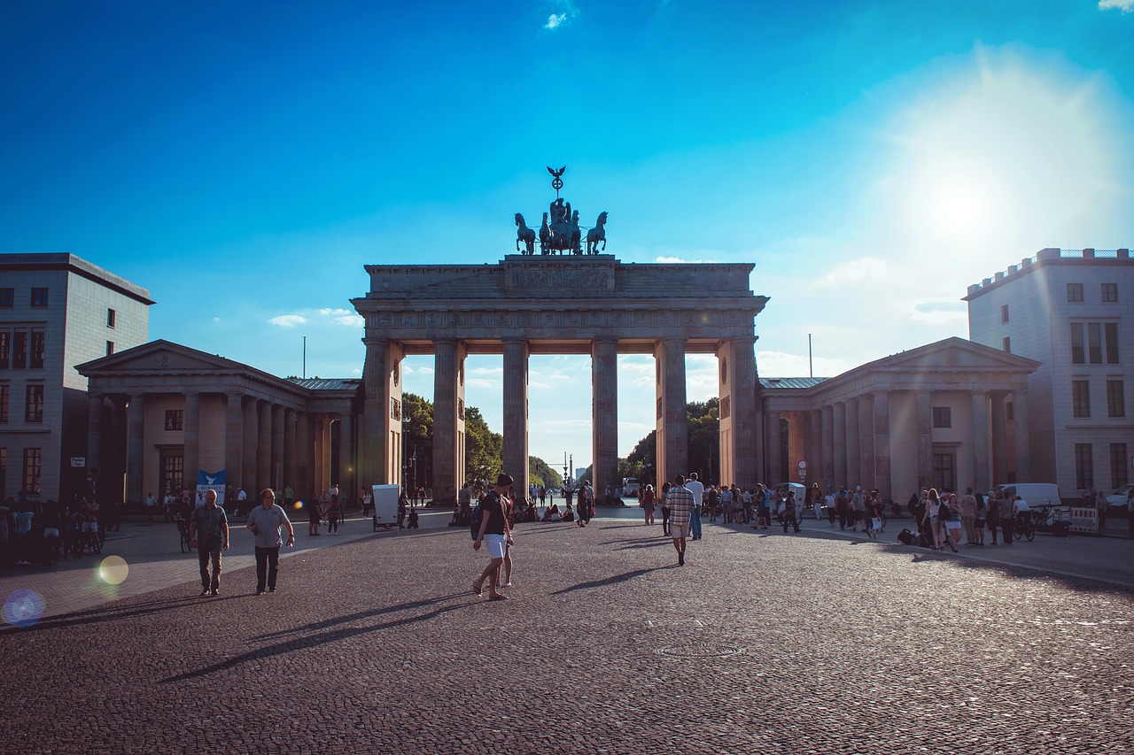 berlin brandenburg gate places of interest free photo