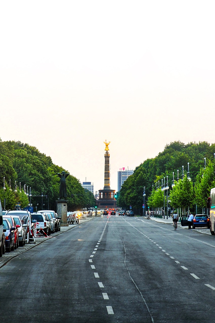 berlin  gold else  road free photo