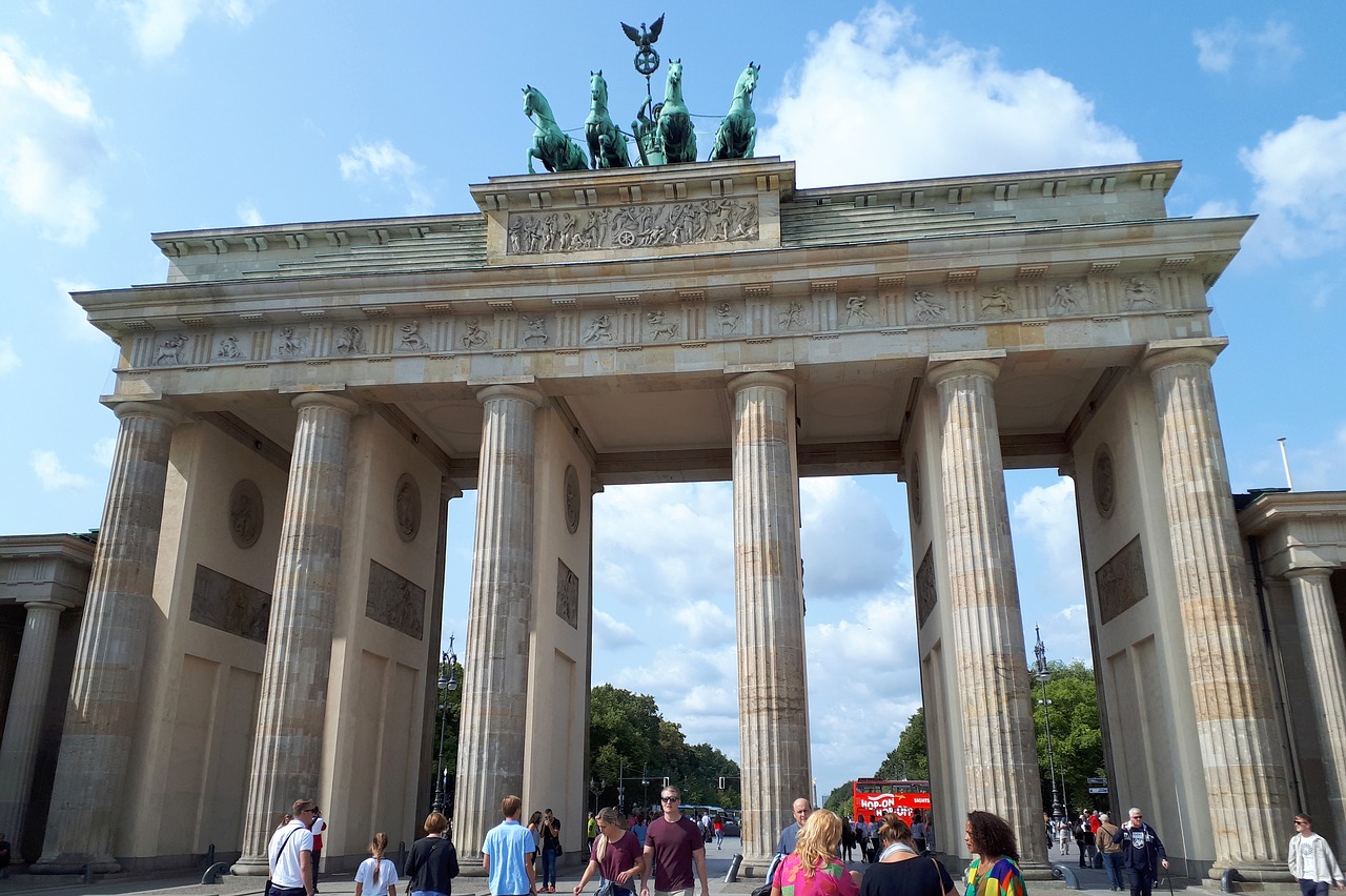 berlin  brandenburg gate  landmark free photo