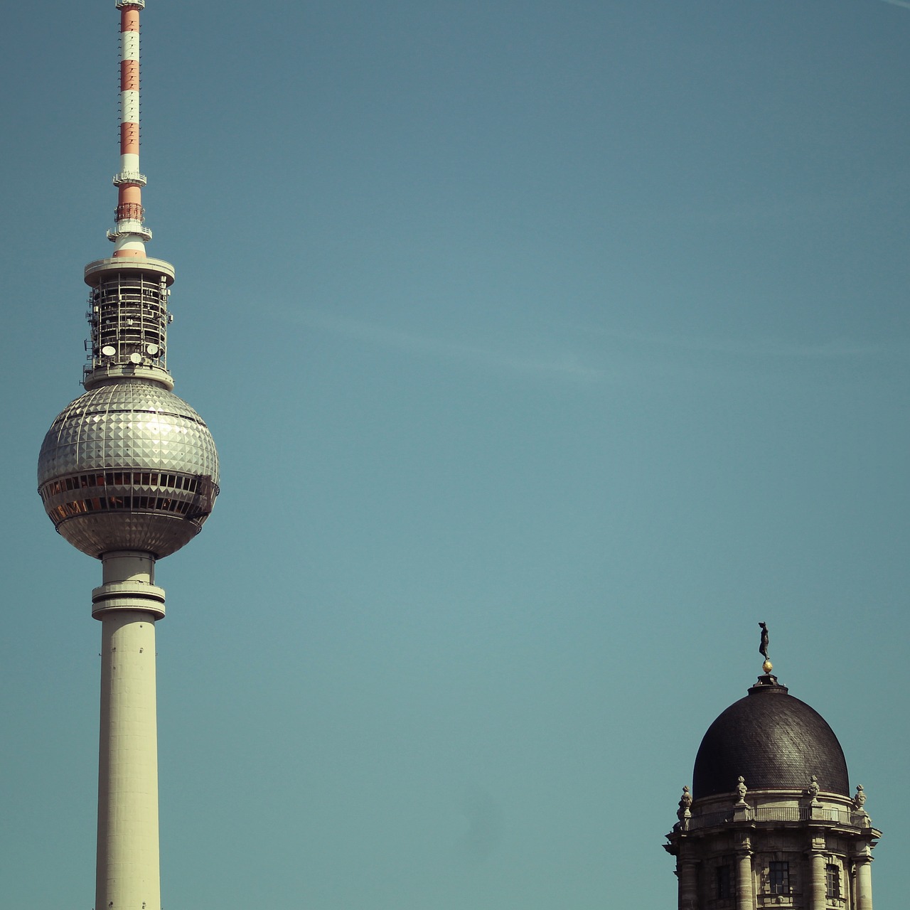 berlin  tvtower  fernsehturm free photo