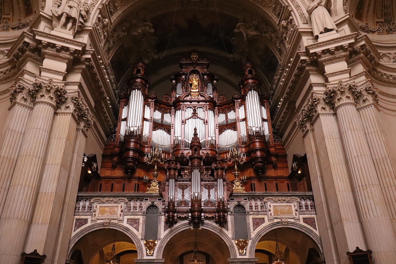 berlin  cathedral  interior free photo