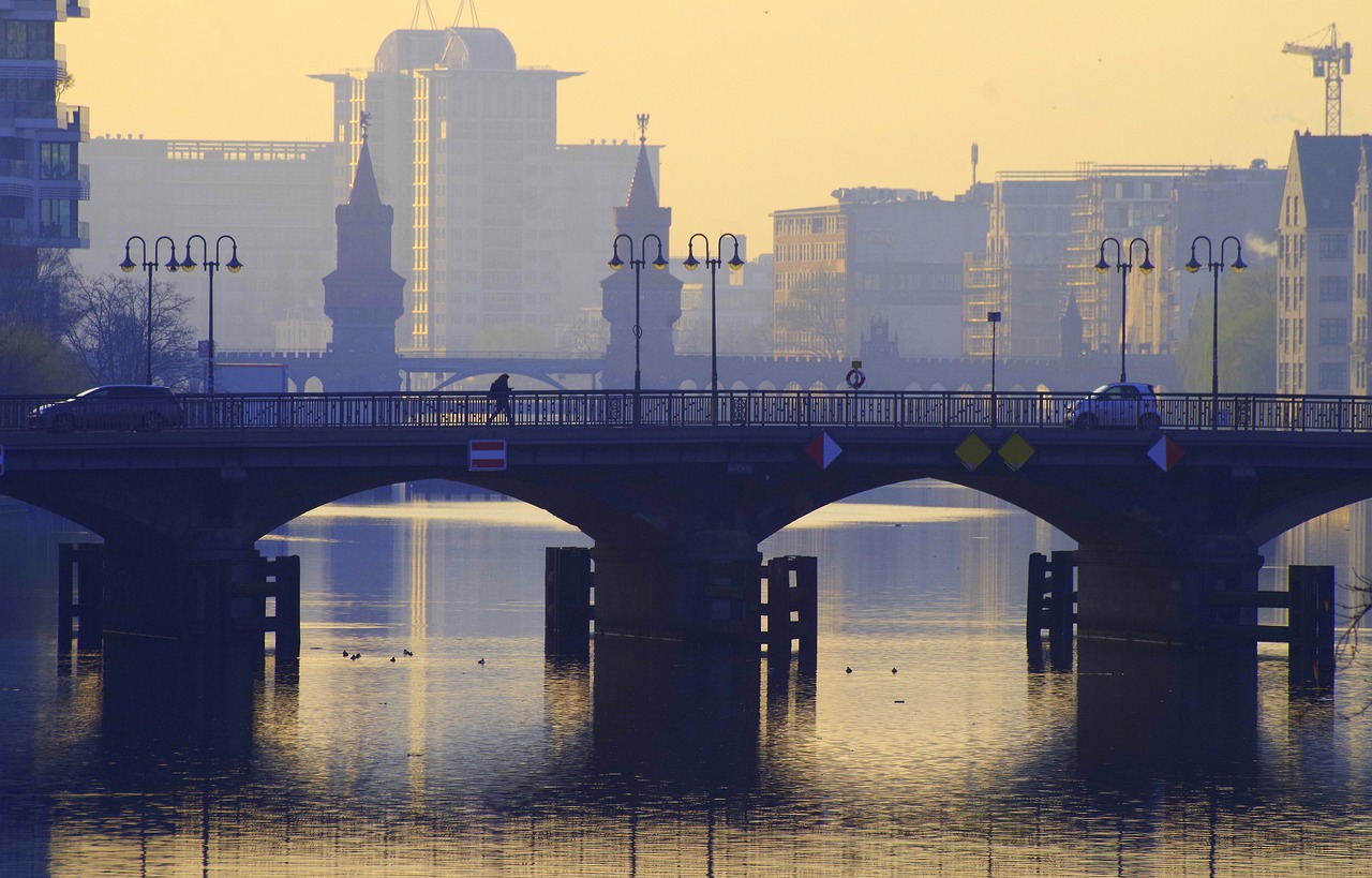 berlin  spree  bridge free photo