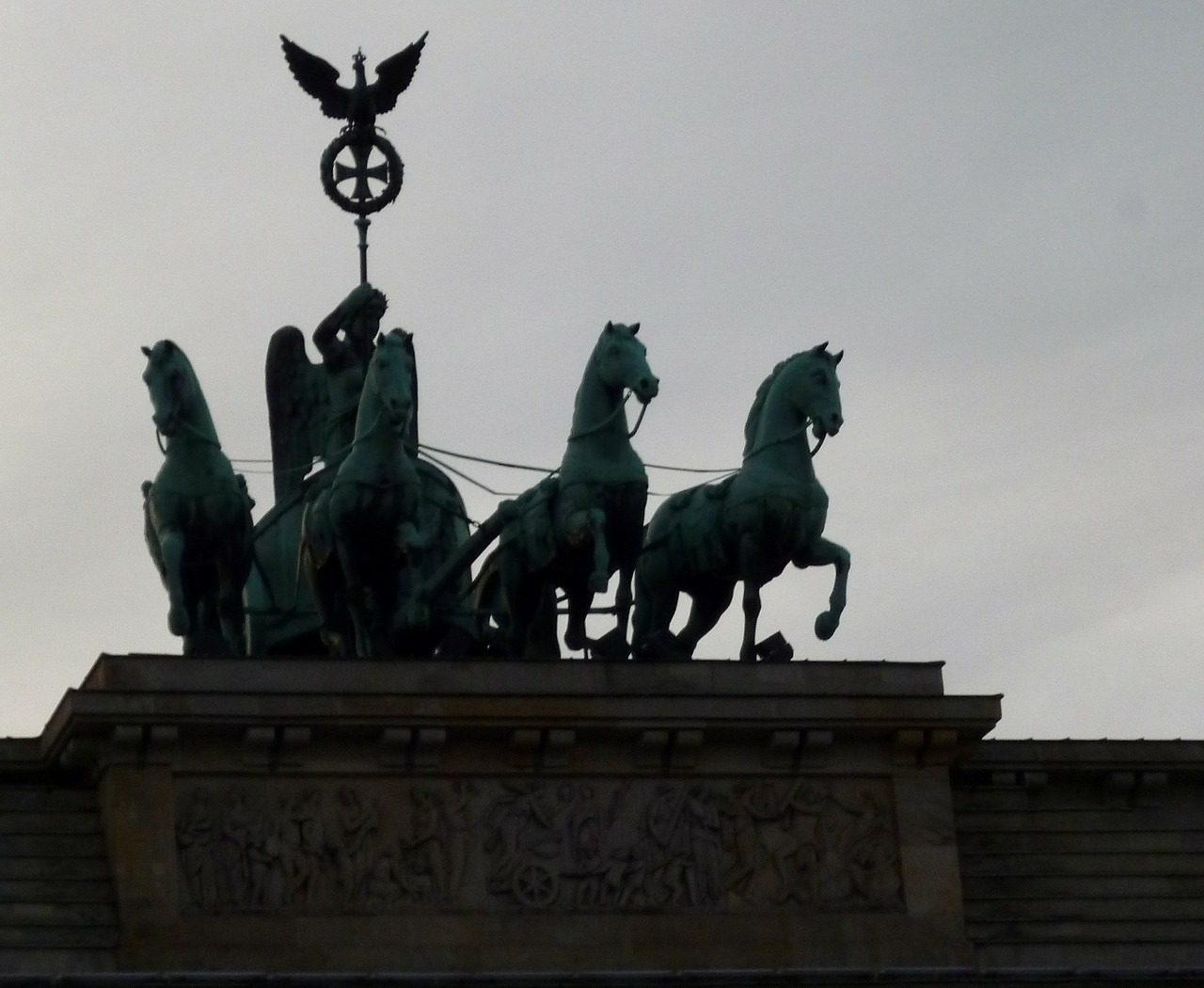 berlin brandenburg gate quadriga free photo
