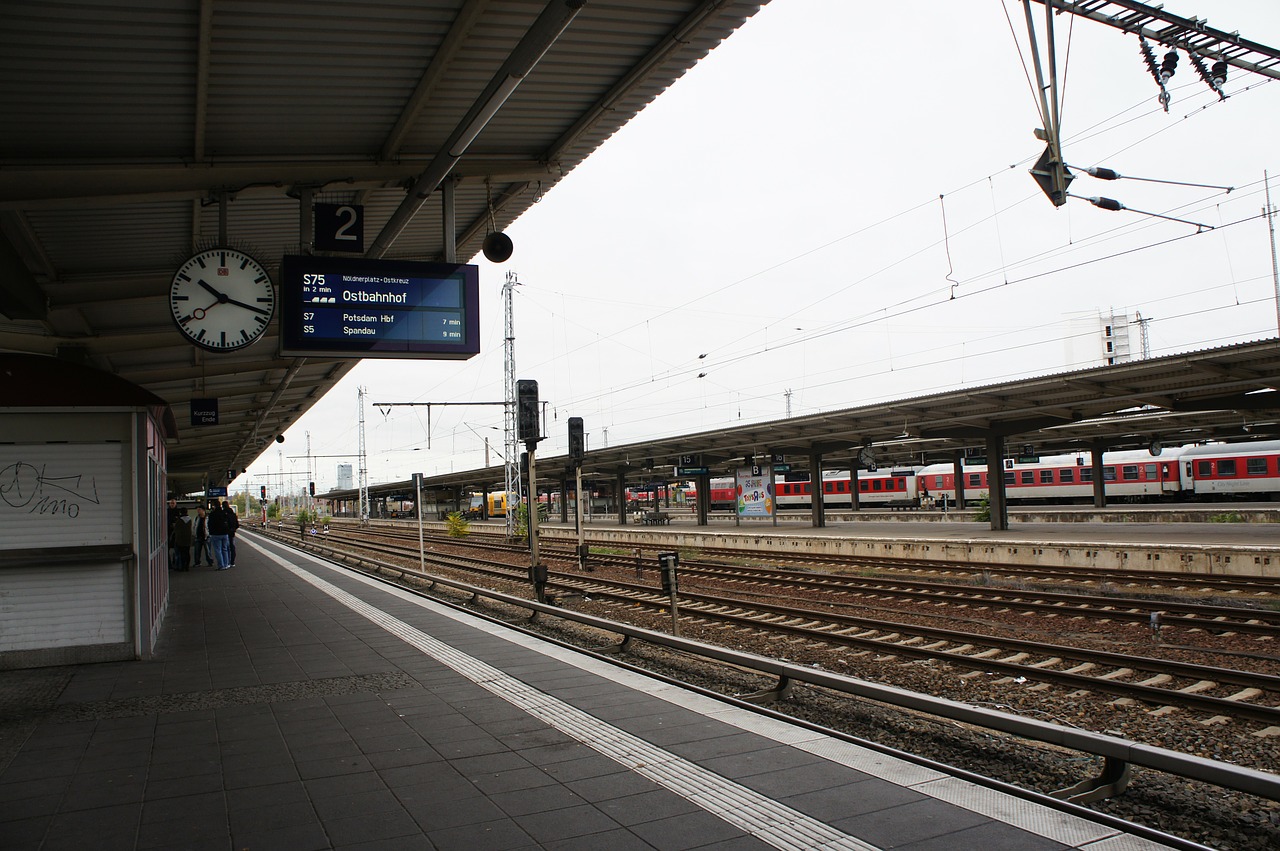 berlin station metro free photo