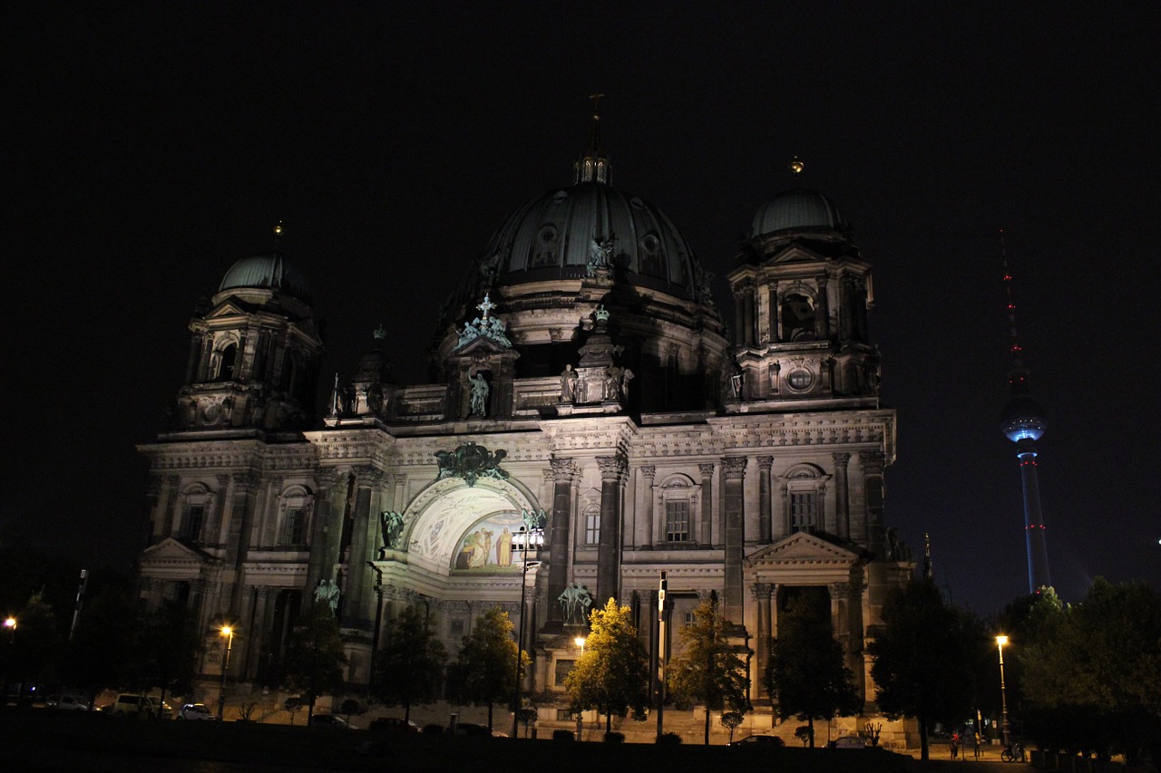 berlin cathedral night berlin free photo