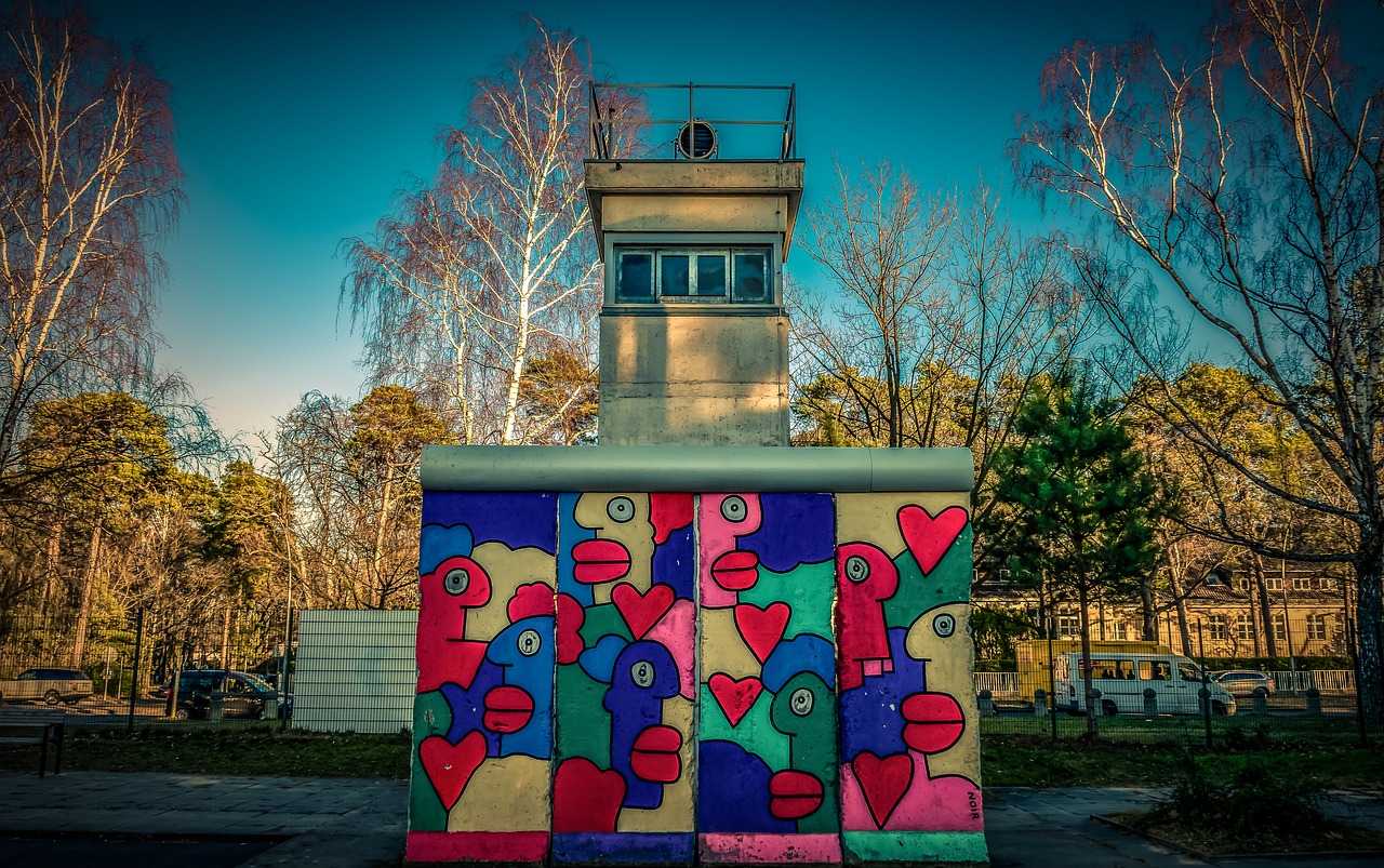 berlin wall  watchtower  history free photo