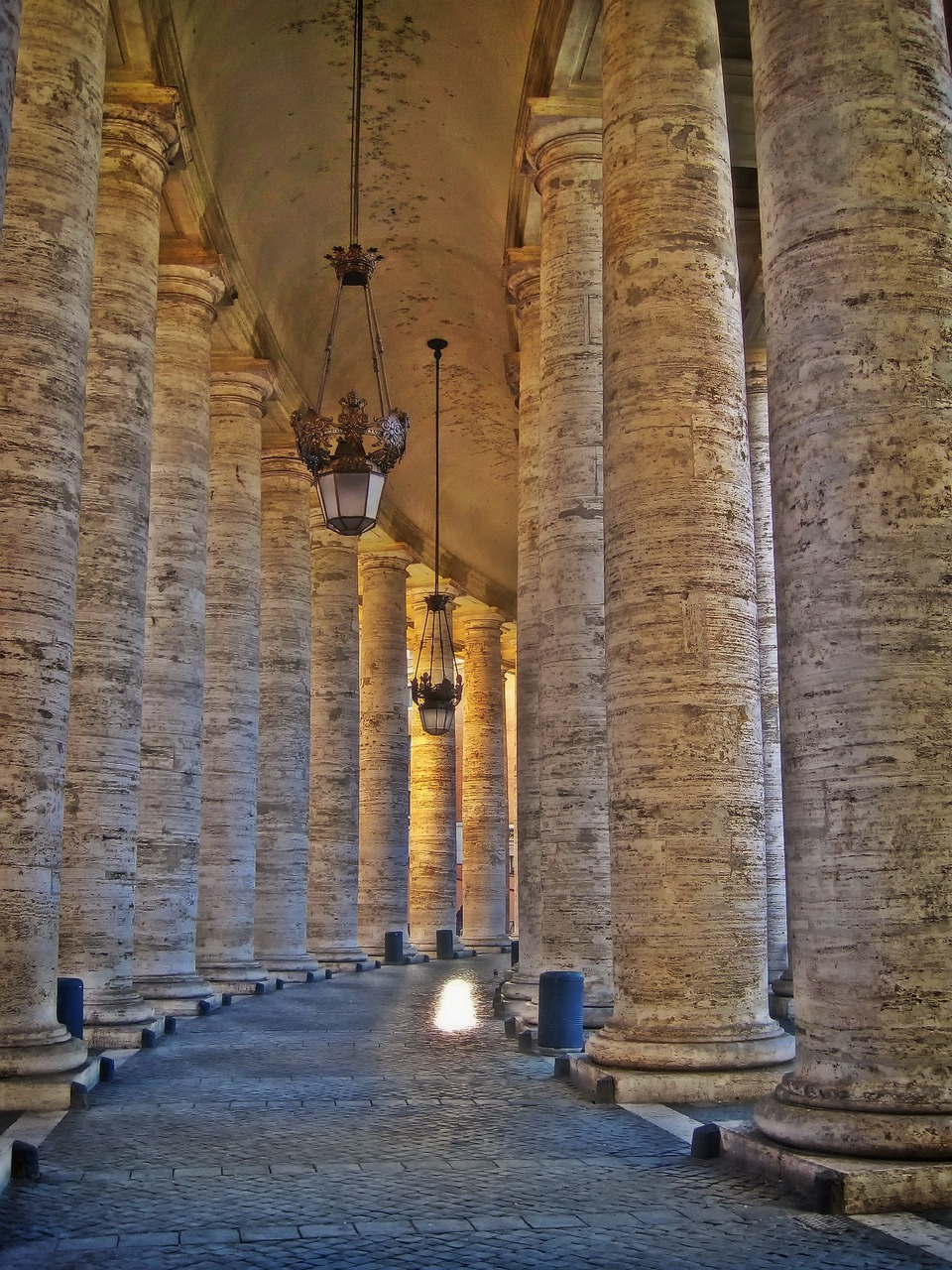 bernini's colonnade st peter's square free photo