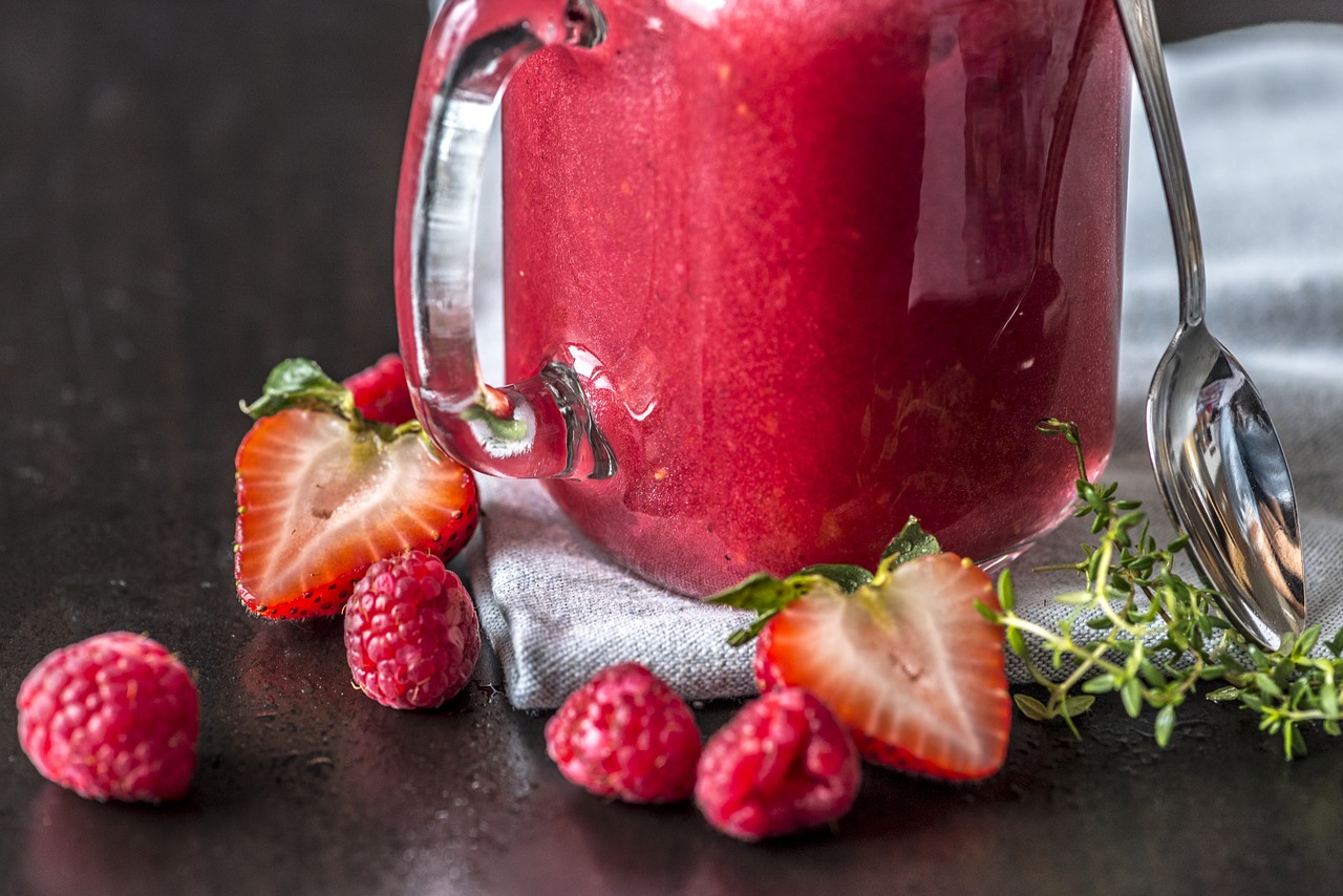 berry  beverage  closeup free photo