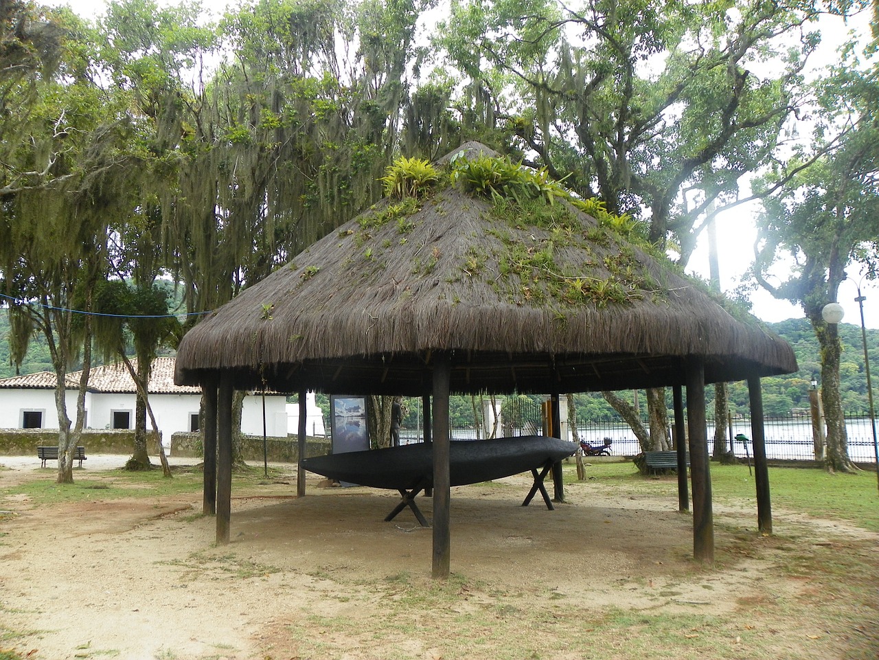 bertioga tupiniquins park oca indigena free photo