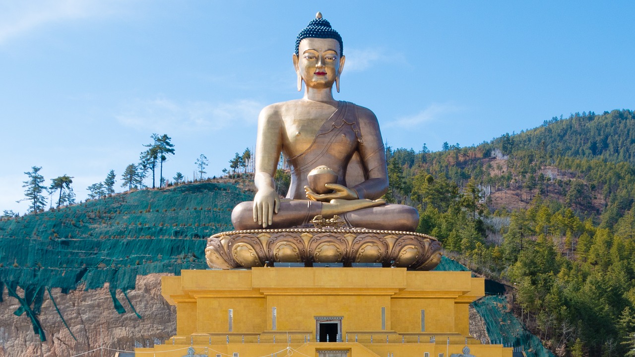 bhutan buddha dordenma statue buddha free photo