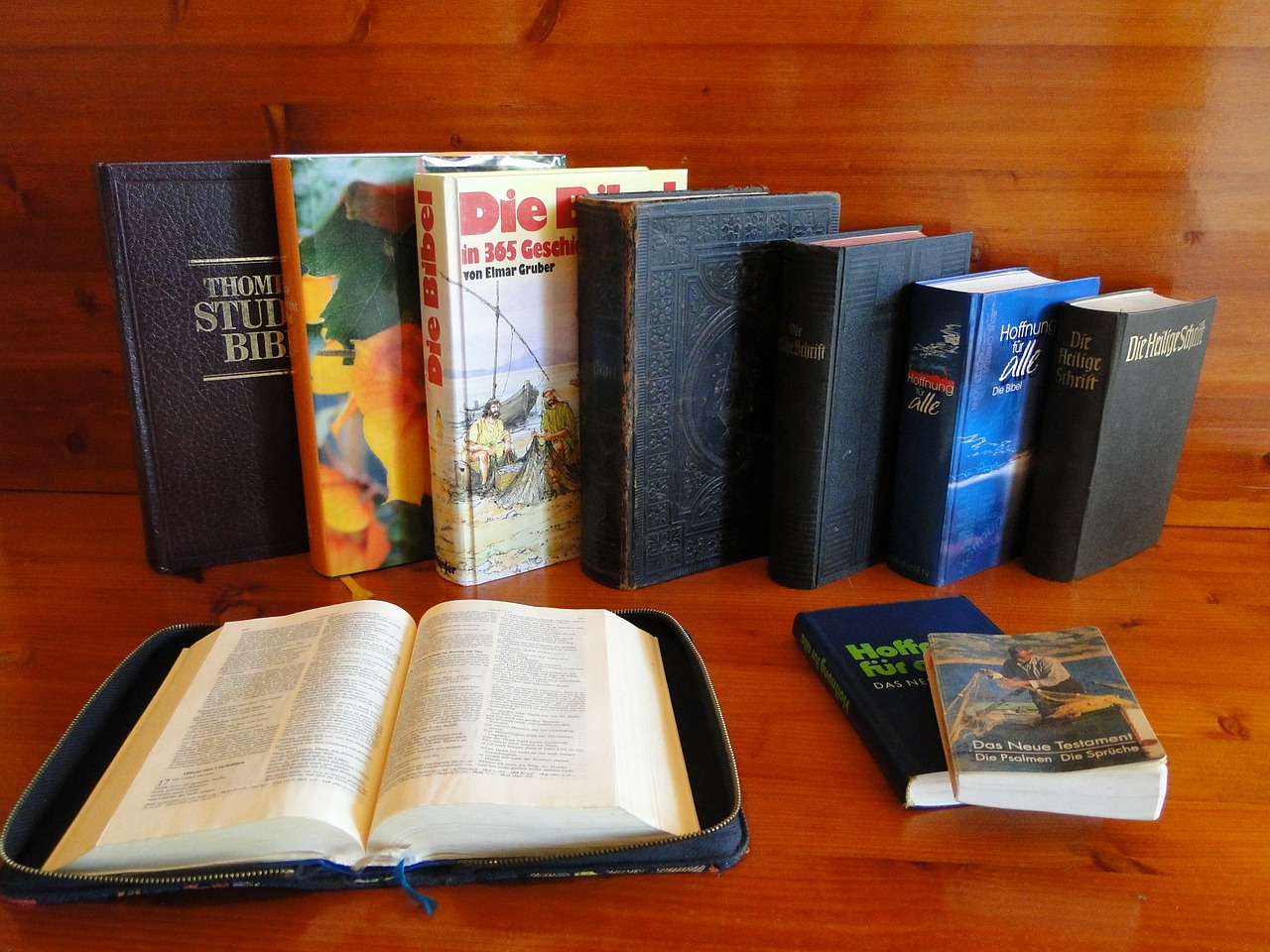 bible the holy book christianity free photo
