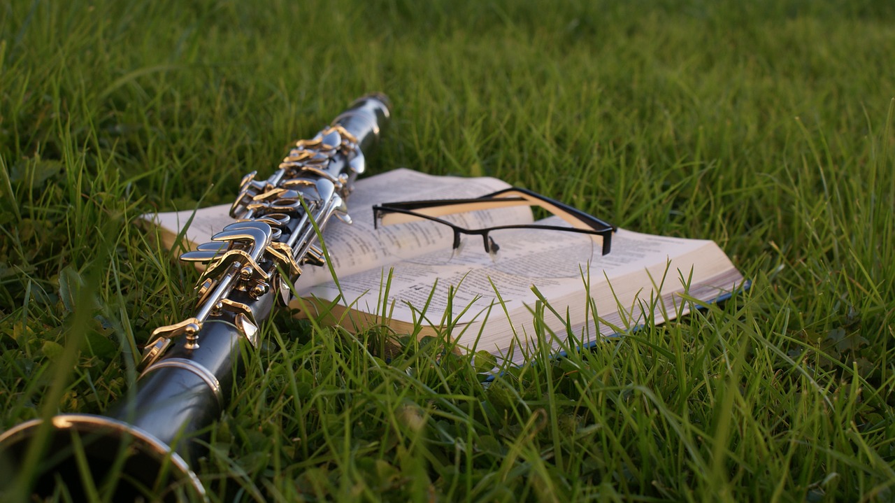 bible music clarinet free photo