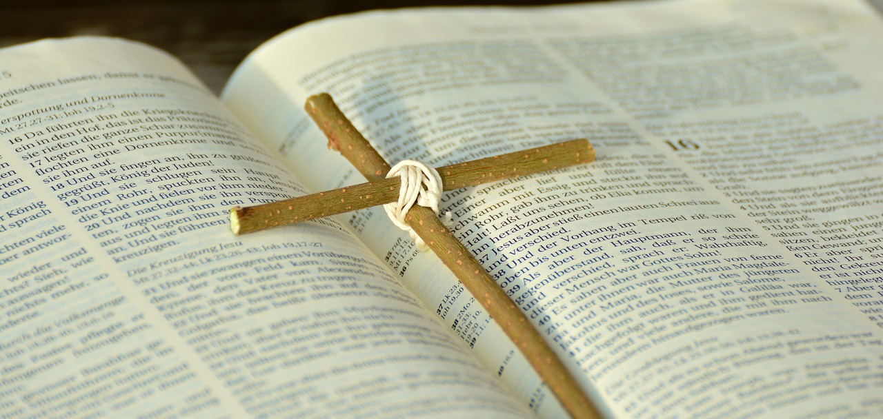 bible cross easter free photo