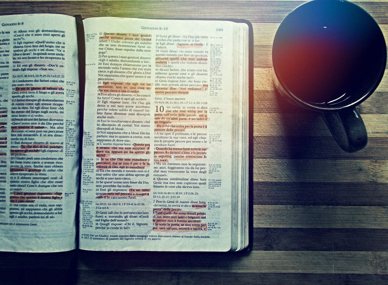 bible coffee reading free photo