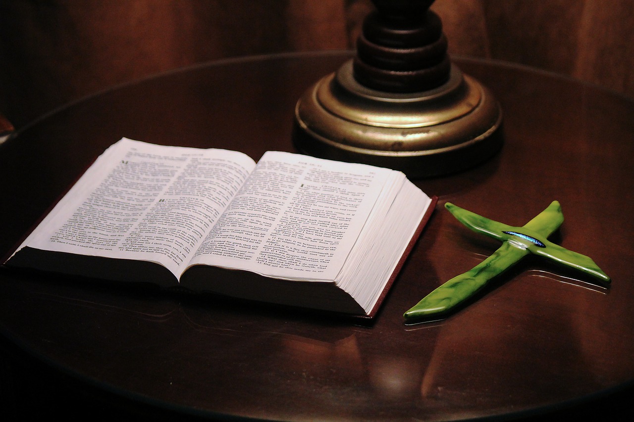 bible  cross  religion free photo