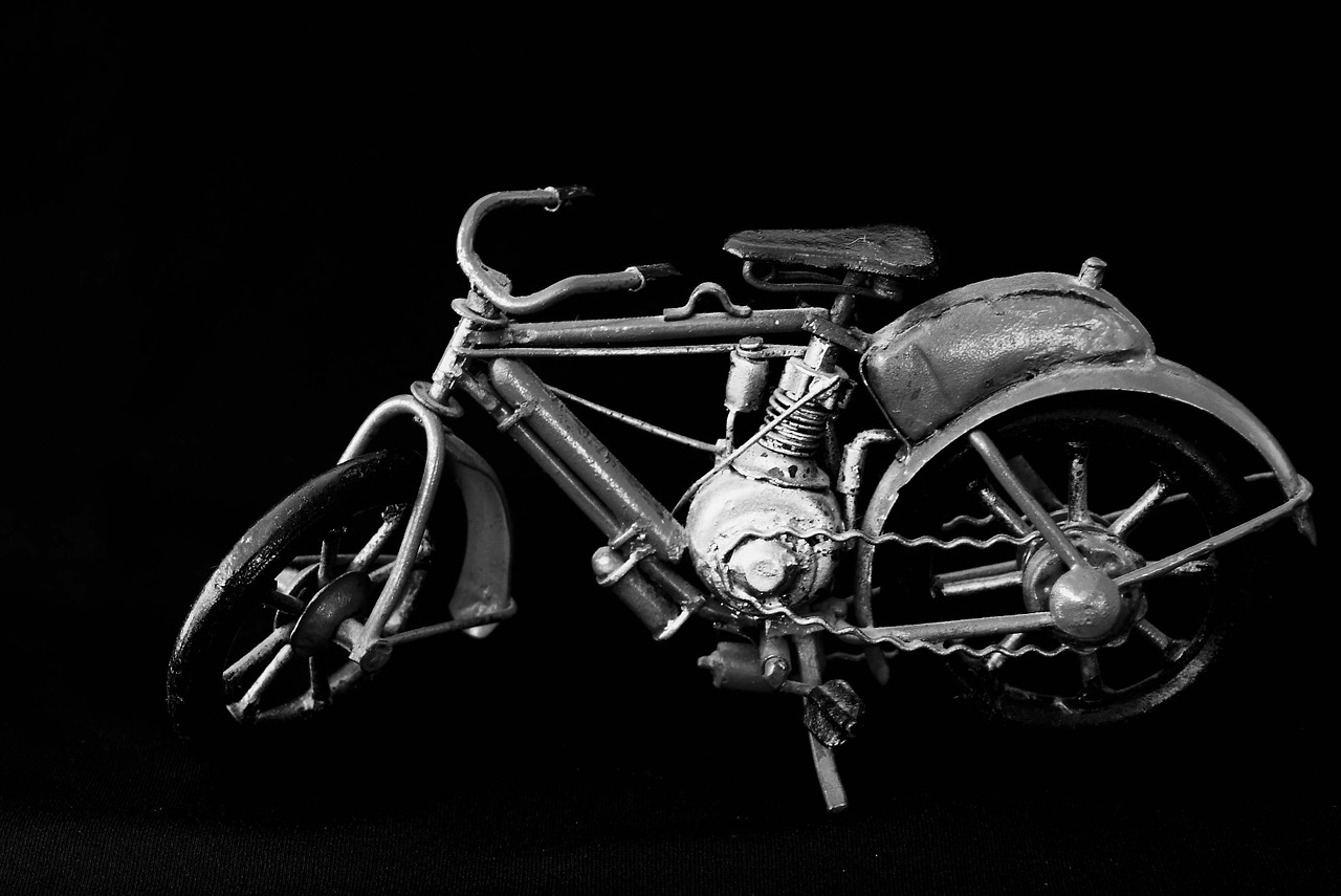 bicycle moto old free photo