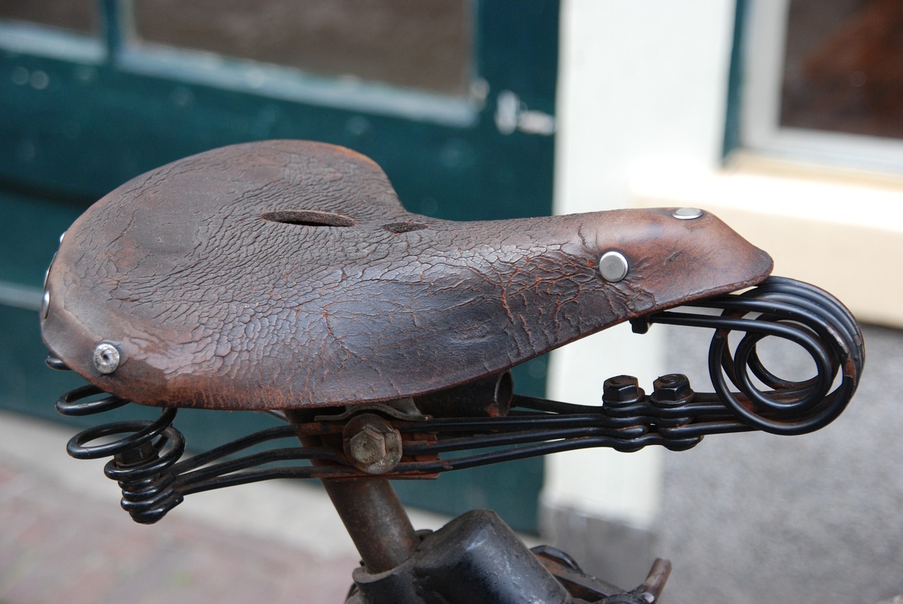 bicycle saddle learn free photo