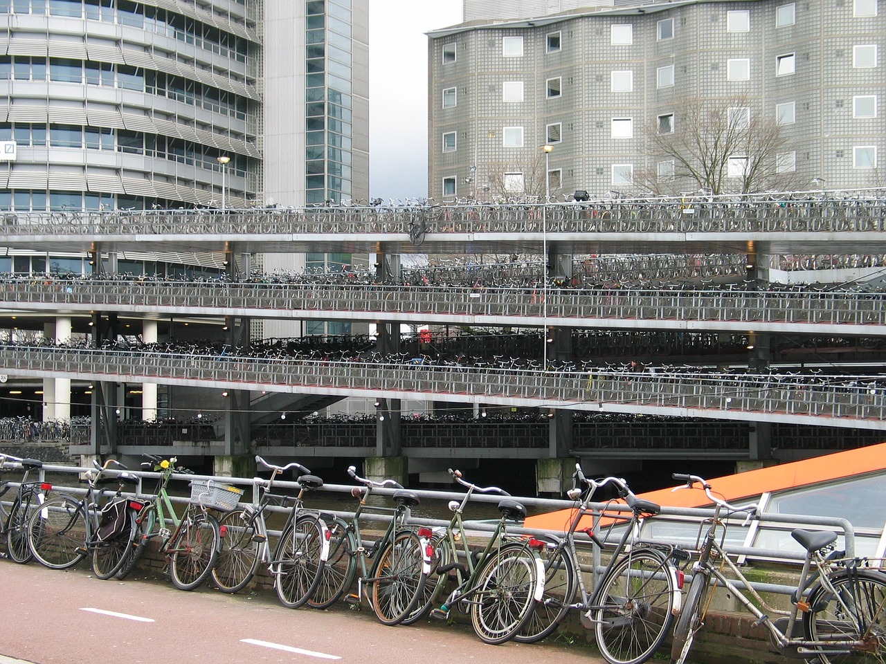 bicycle stabling parking free photo