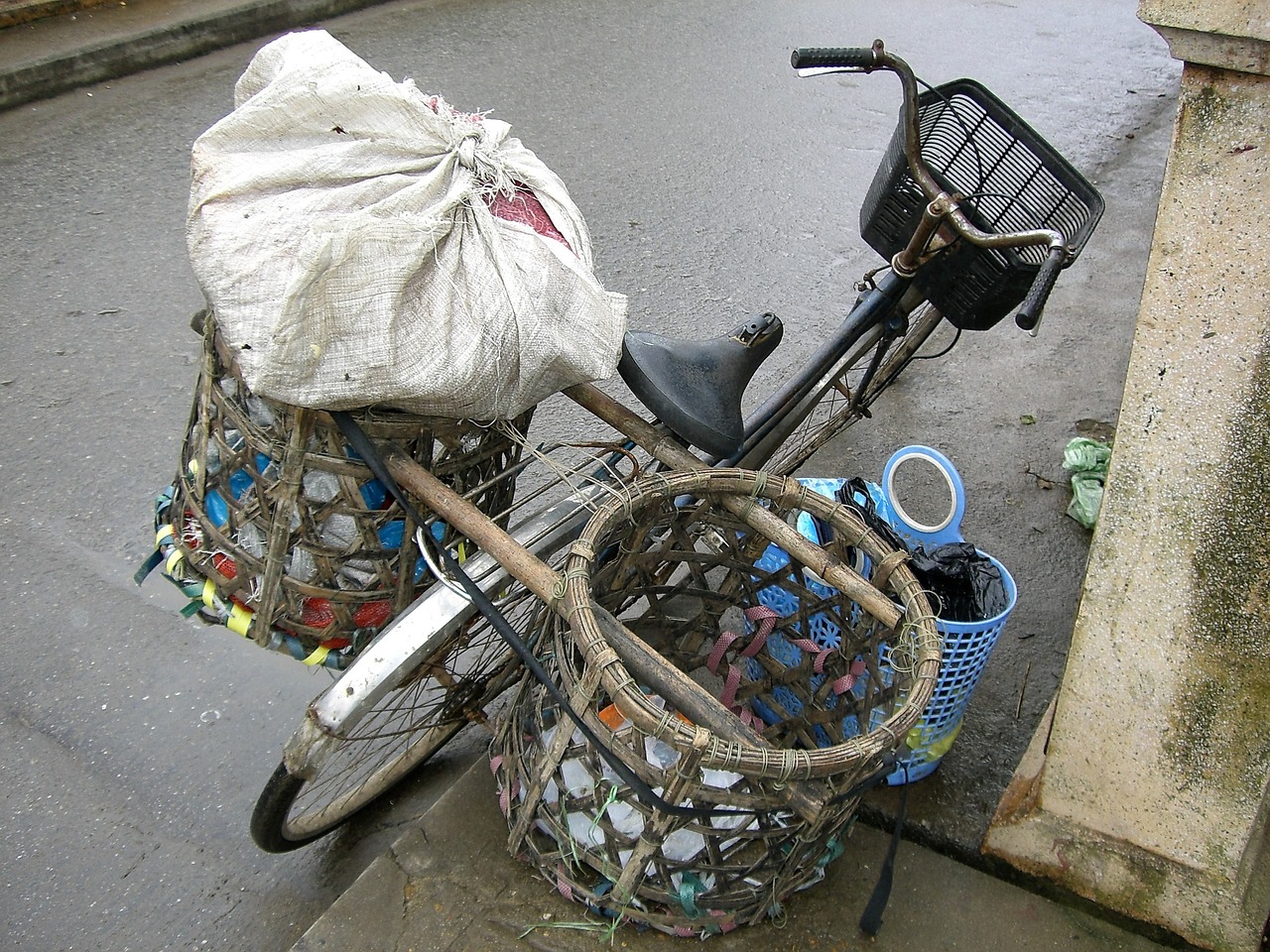 bicycle basket bike bag free photo