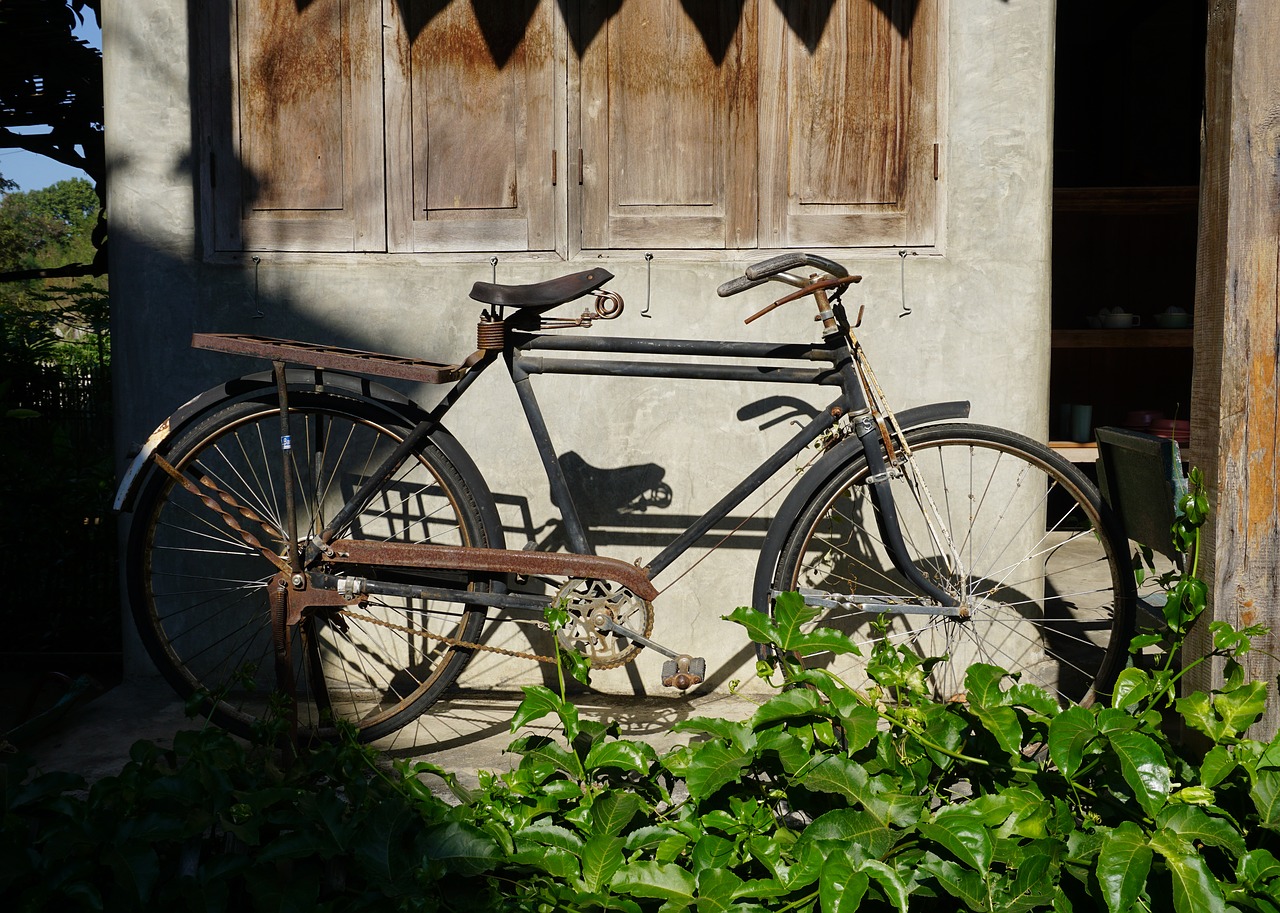 bicycle old vintage free photo