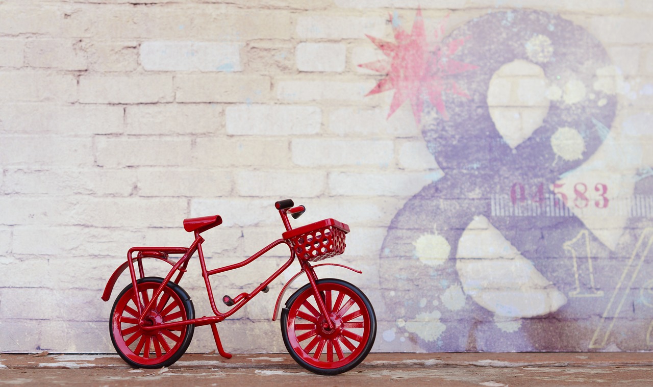 bicycle red cycle free photo