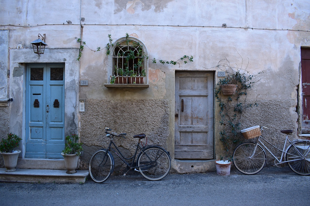 bicycle bike wall free photo