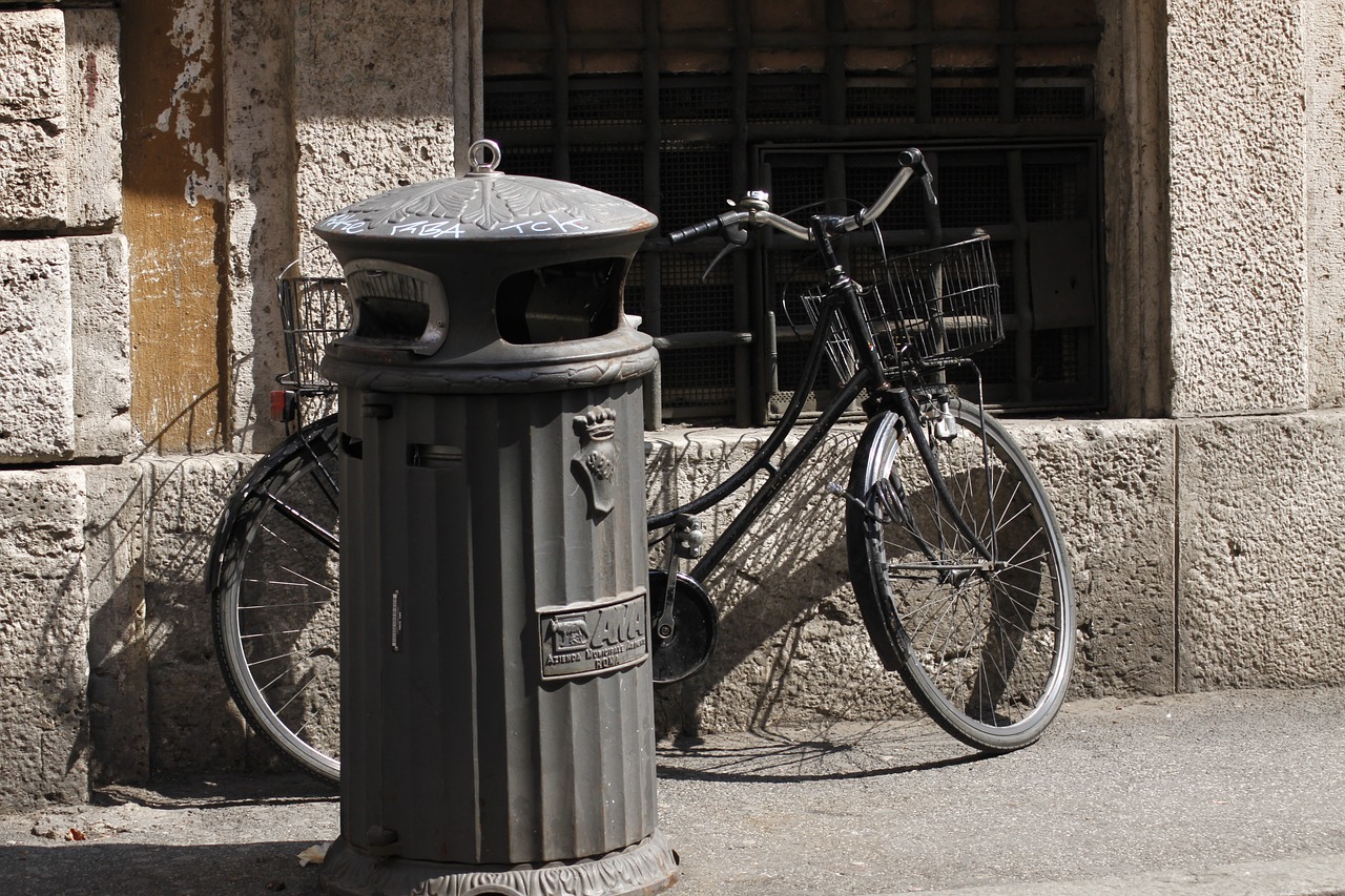 bicycle rome italy free photo