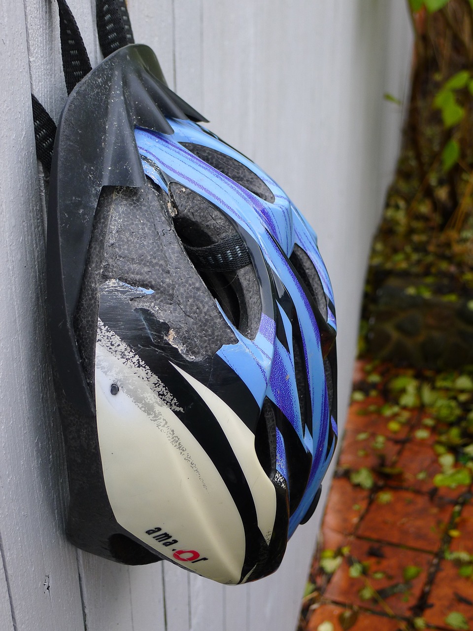 bicycle helmet crash free photo