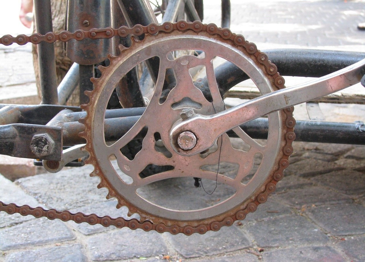 bicycle rusty metal free photo