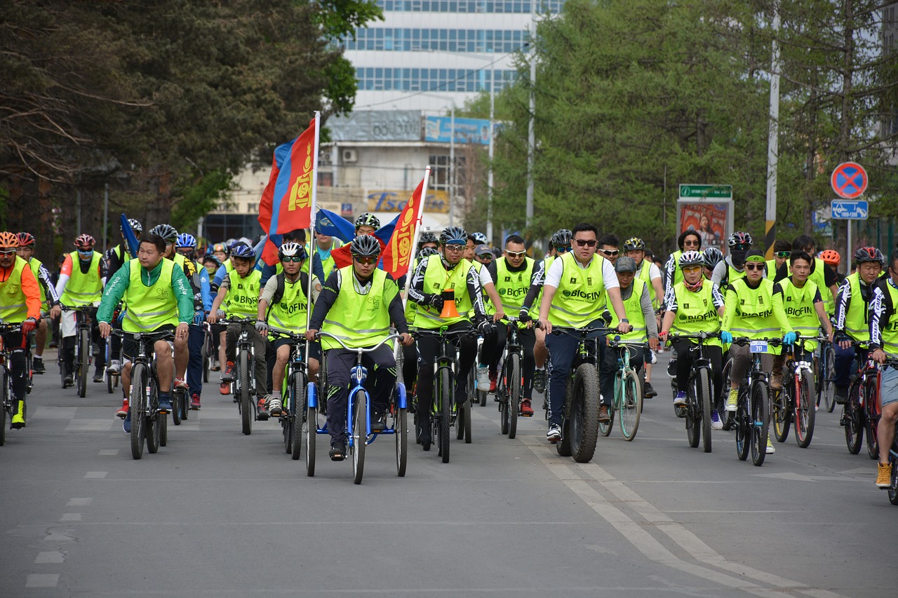 bicycle parade  sport  festival free photo