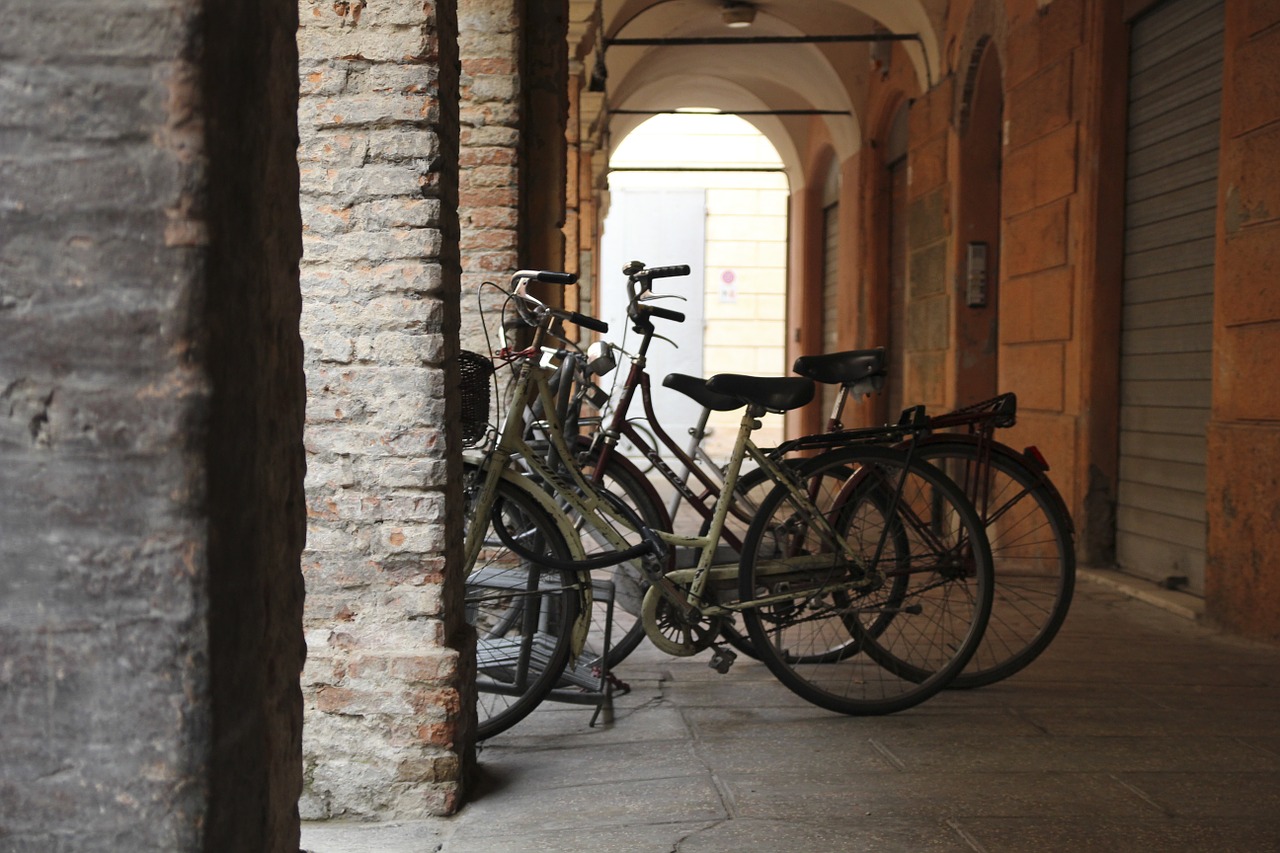 bicycles porch historical centre free photo