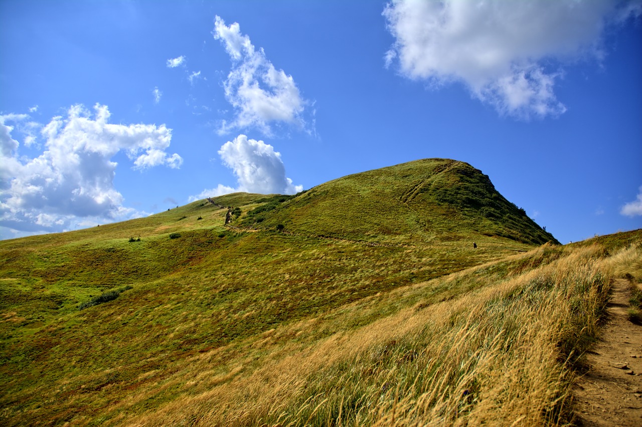 bieszczady sky landscape free photo