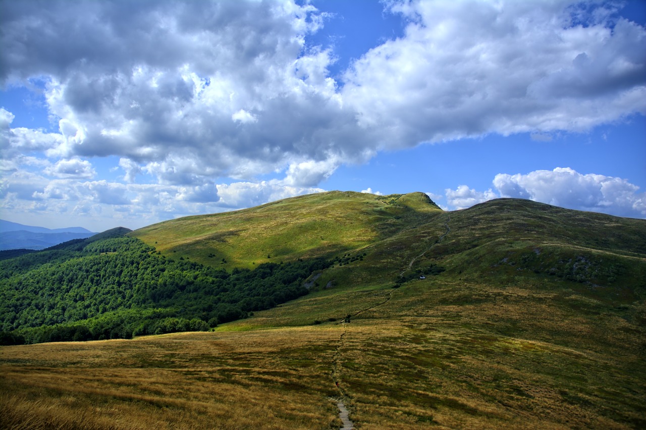 bieszczady mountains sky free photo