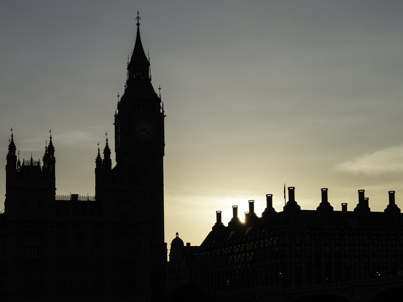 big ben london back light free photo