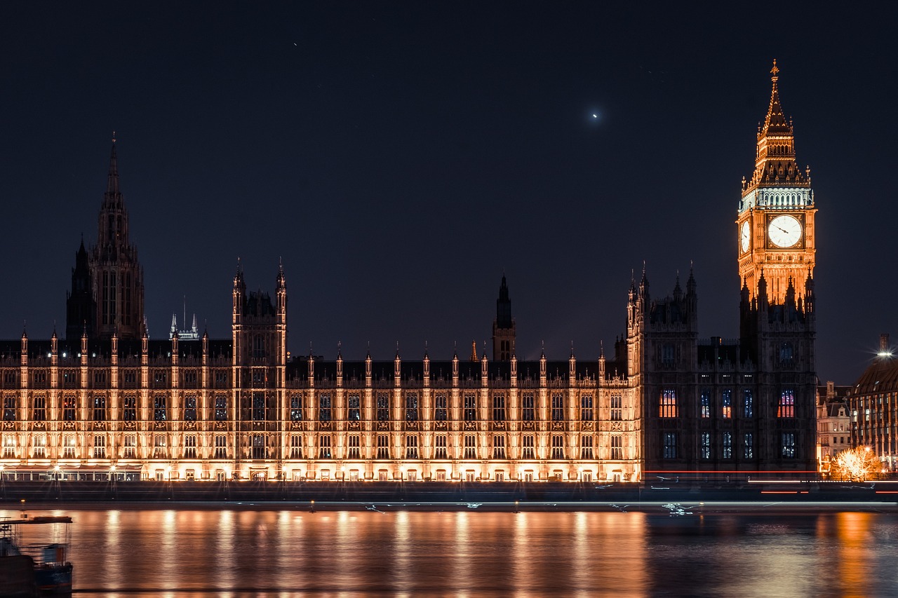 big ben houses of parliament london free photo