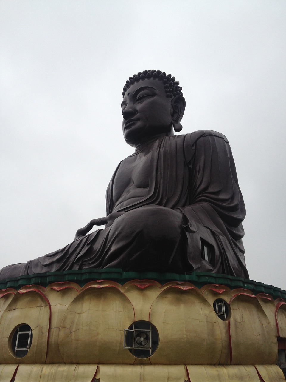 八卦山 big buddha buddha the buddha free photo