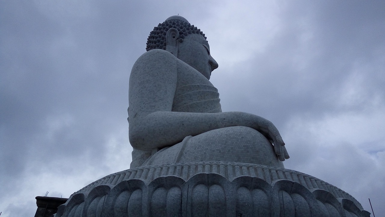 big budha statue sculpture free photo