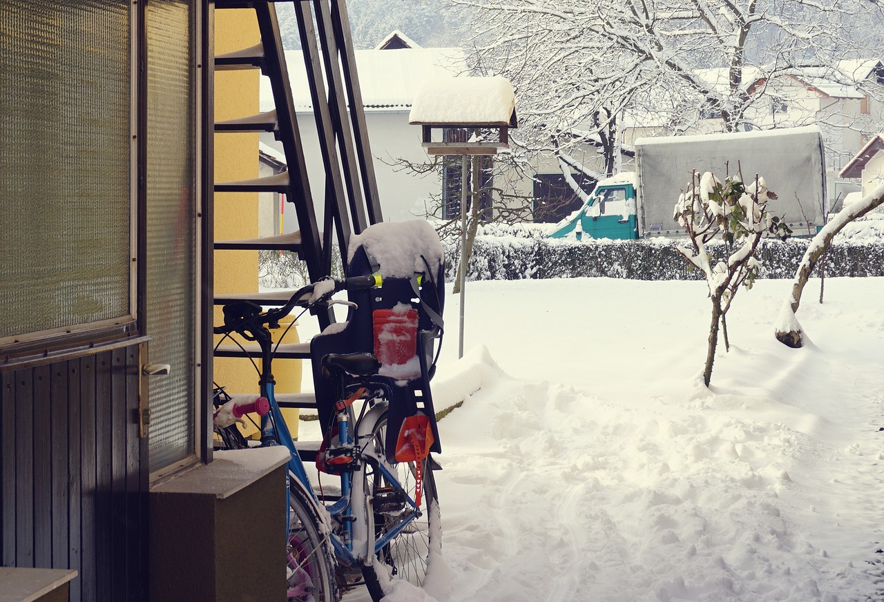 bike bicycle snow free photo