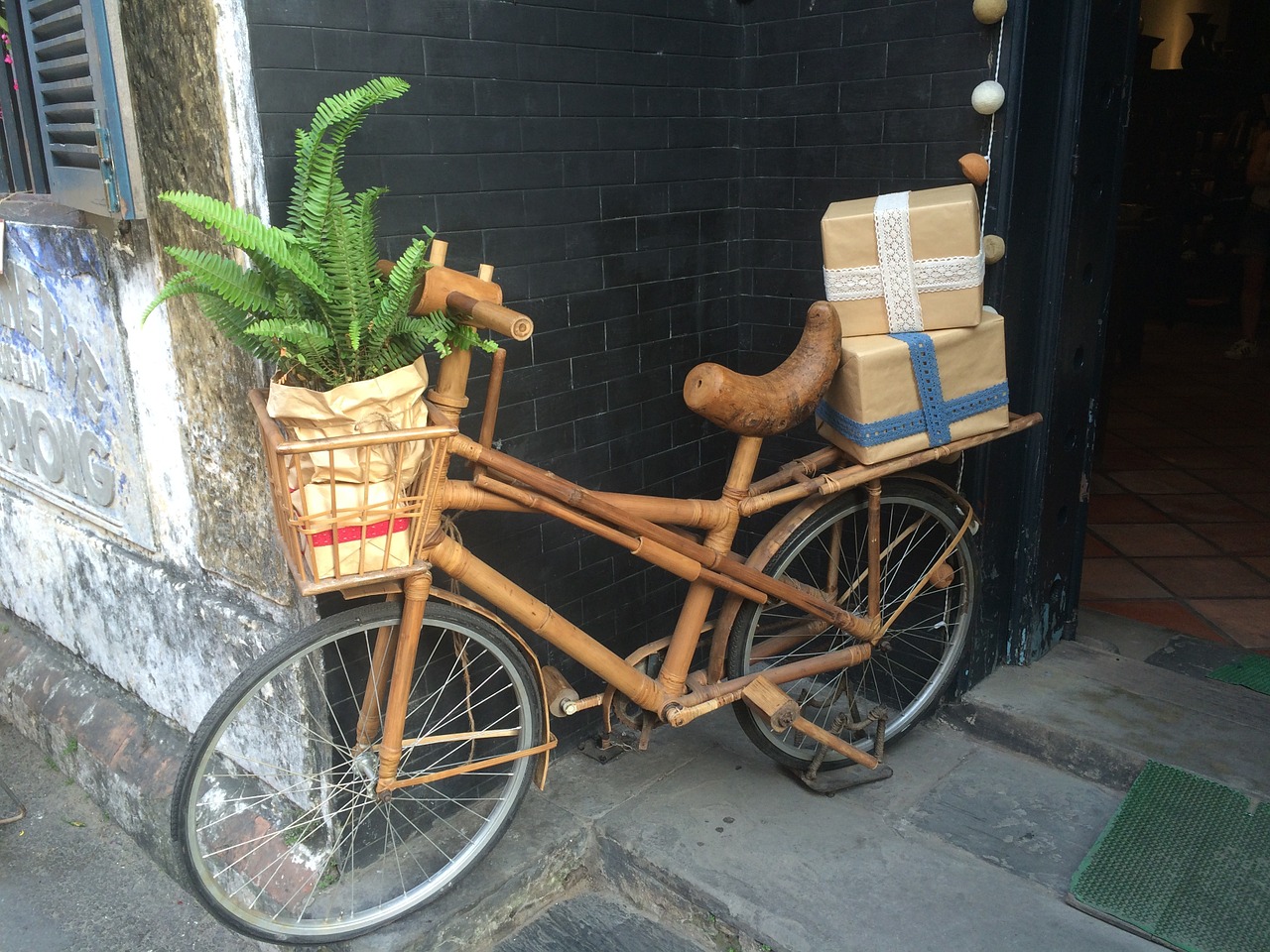 bike vietnam market free photo