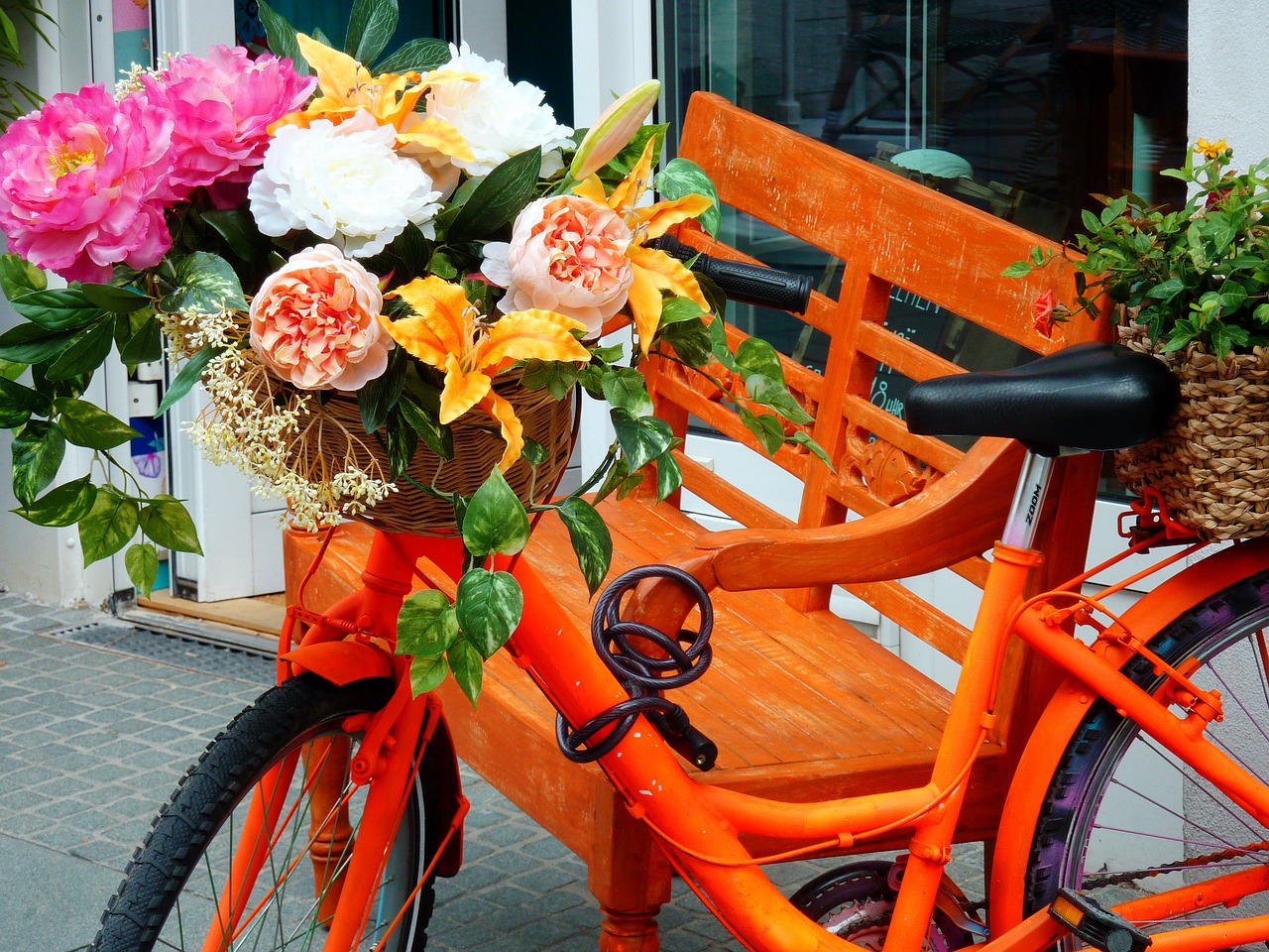 bike decorated bicycle flowers free photo