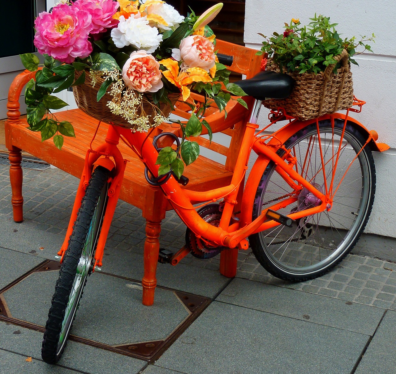 bike decorated bicycle flowers free photo